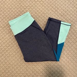 Tek Gear Women's Medium Leggings